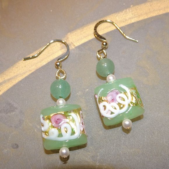 Handcrafted Murano earrings made from vela squares with external lampwork icing - Picture 7 of 9